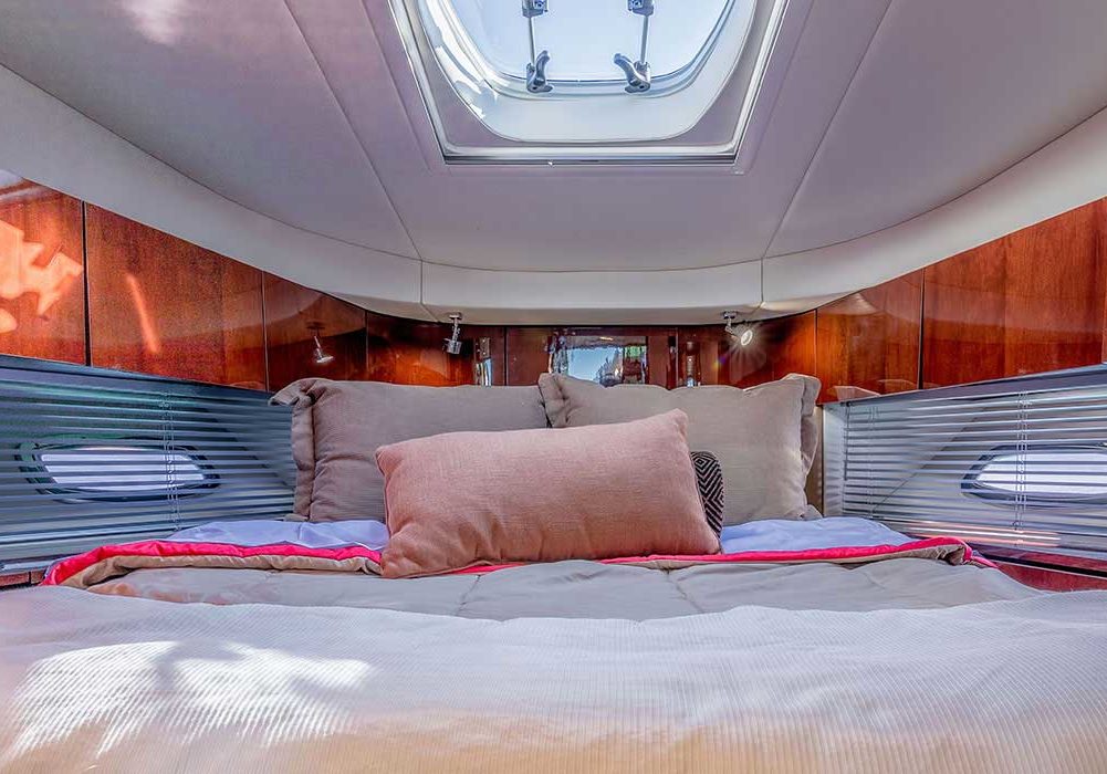 Boat-Homepage-Hero_8 Boat-Homepage-Hero_8